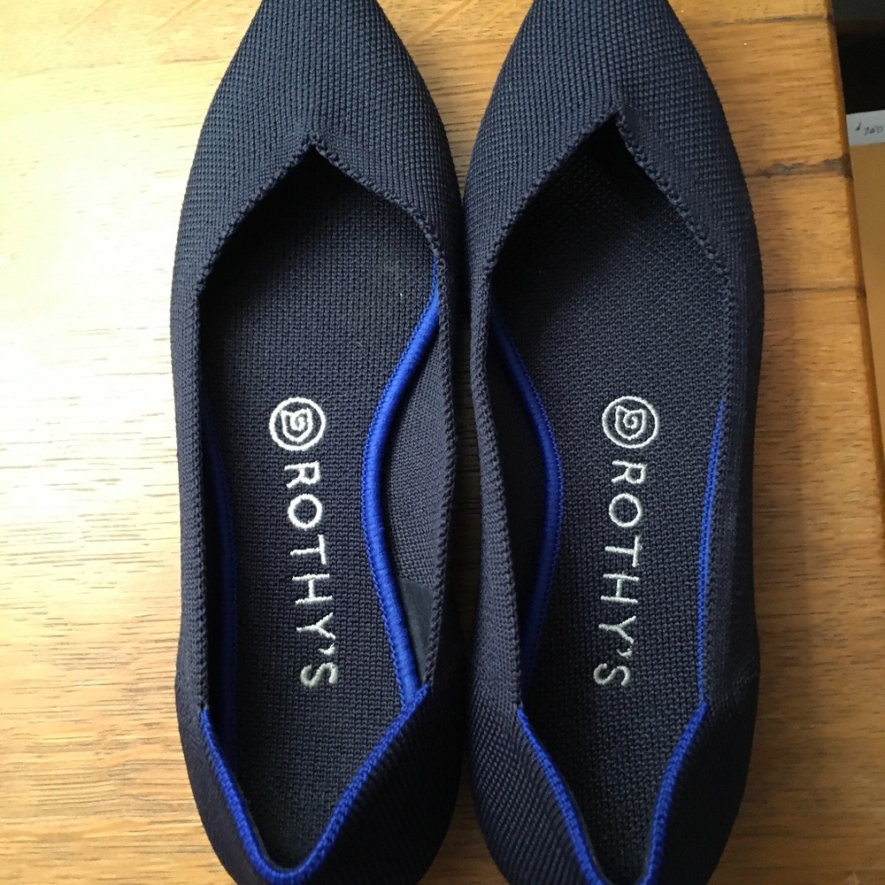 Rothy’s Navy Flats Size 8.